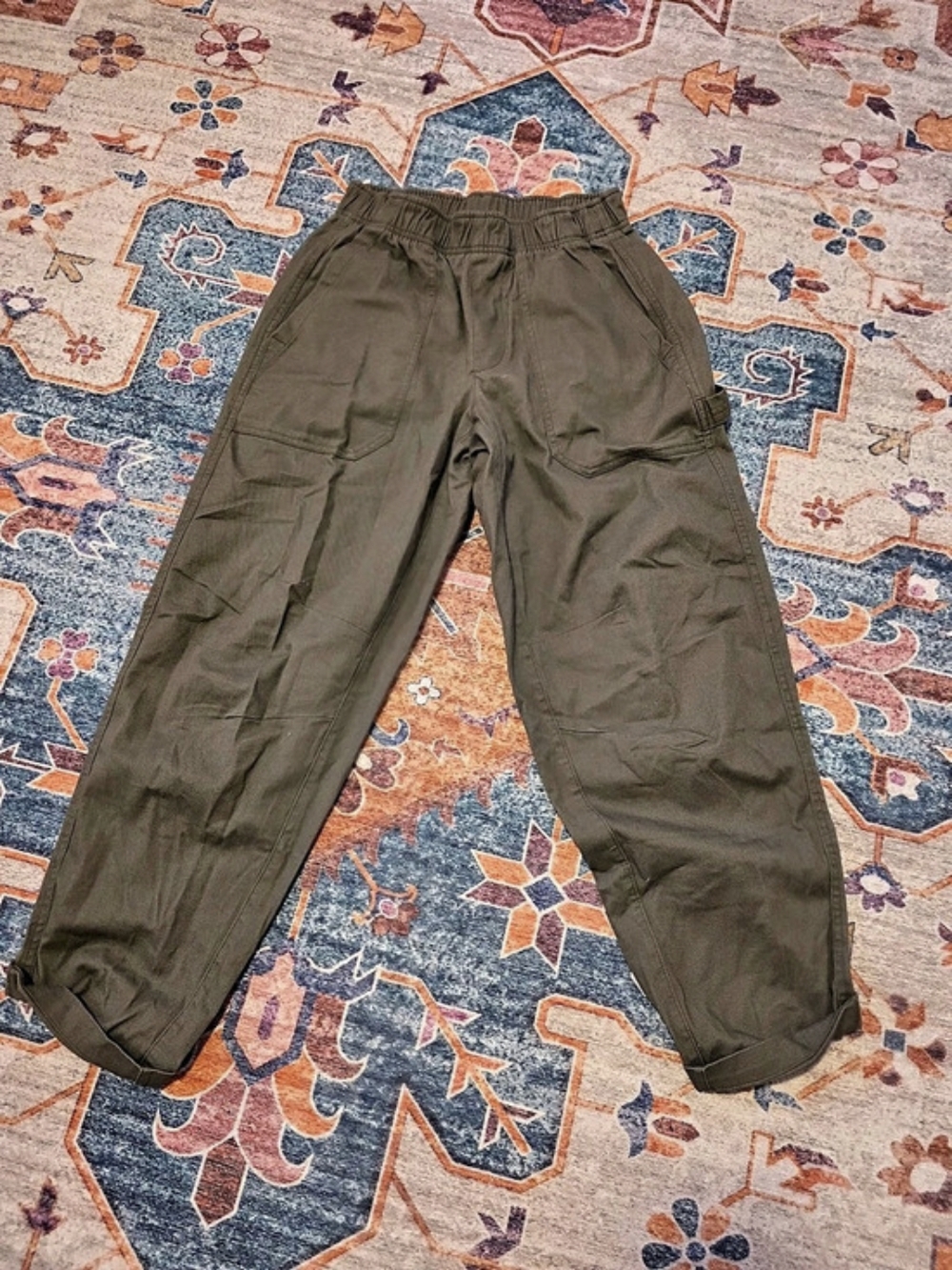 Old Navy Cargo Pants in Green